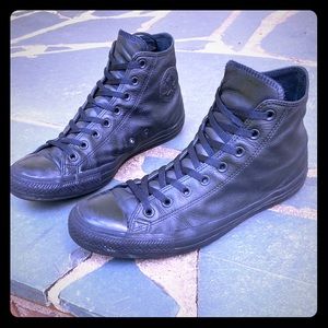 Converse Chuck Taylor Leather Hi-Tops